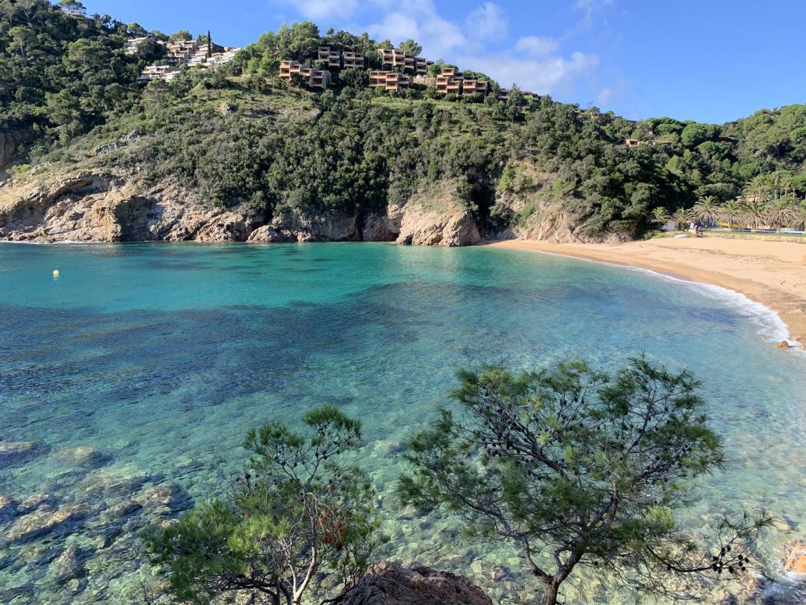 Plages Aux Eaux Turquoise Moins De H De Barcelone