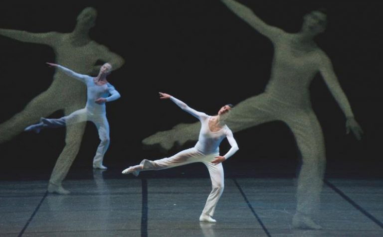 lucinda childs ballet opera lyo dance 790x490 1 768x476 1