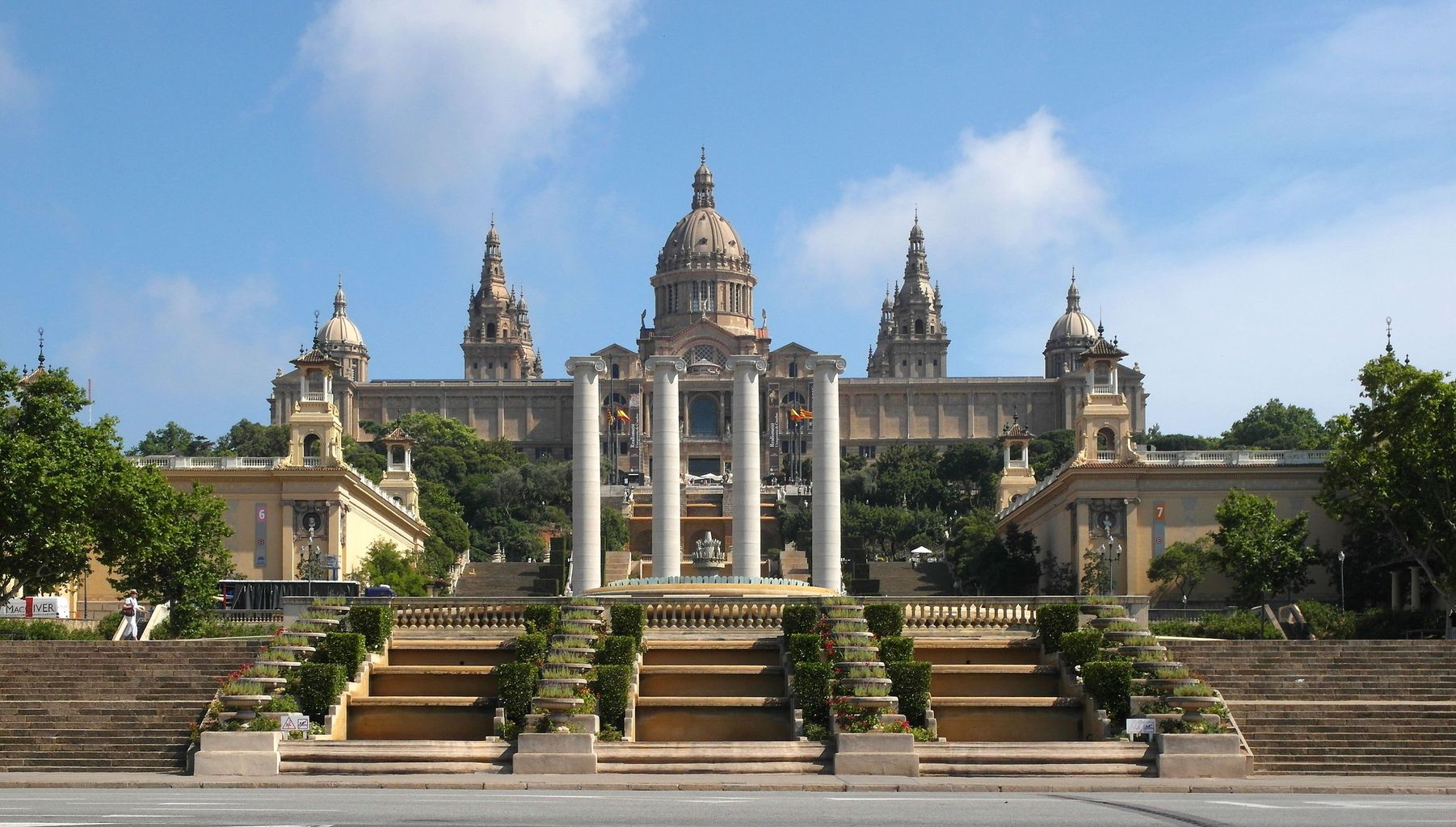 museo nacional de arte de cataluna m