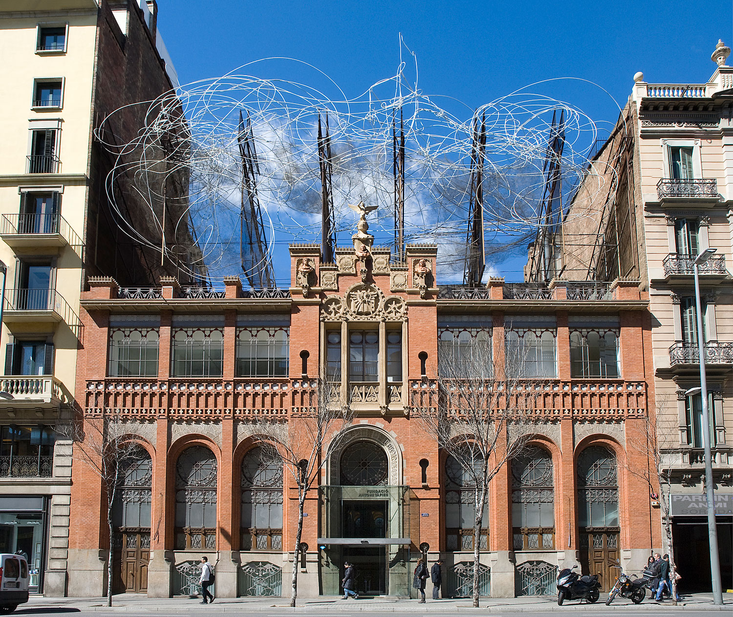 Equinox Barcelone musée Tàpies